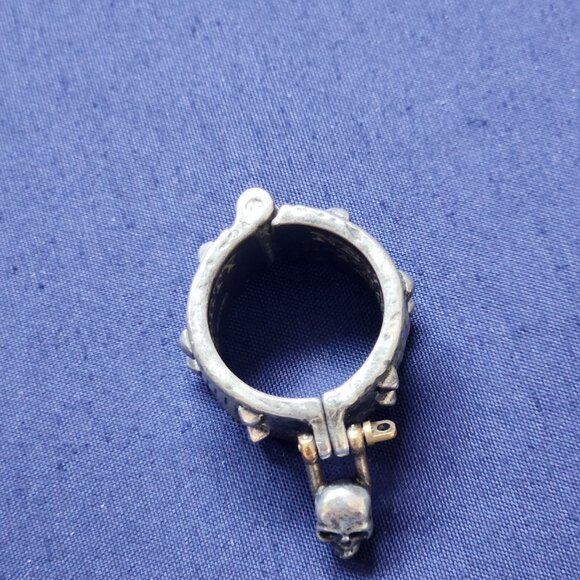 Alchemy gothic newgate prison ring - Picture 2 of 6